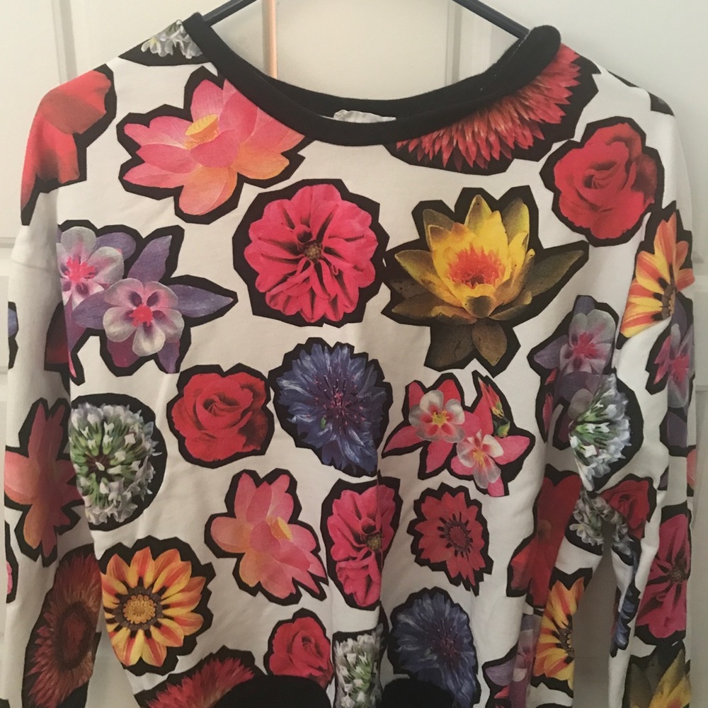 Zara sweatshirt